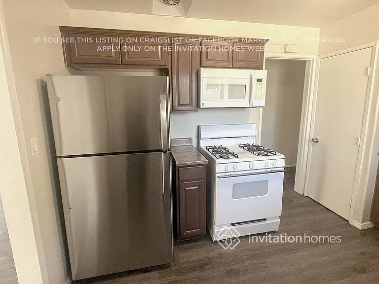 4546 W Avenue L10 — Photo 7