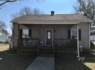 602 E Mary St, Ridgway, IL 62979