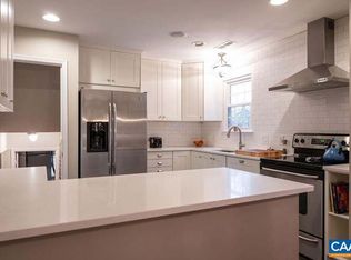 1114 Cottonwood Rd, Charlottesville, VA 22901