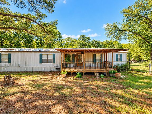 4th image of 103 Cedar Ridge Dr