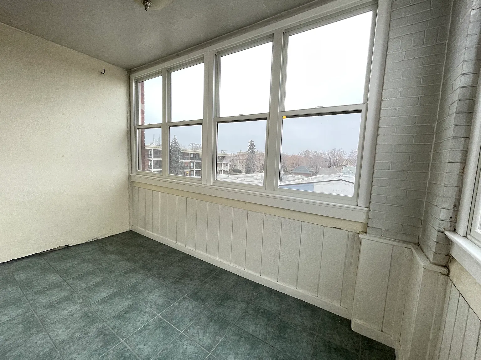 792 Grand Ave — Photo 3