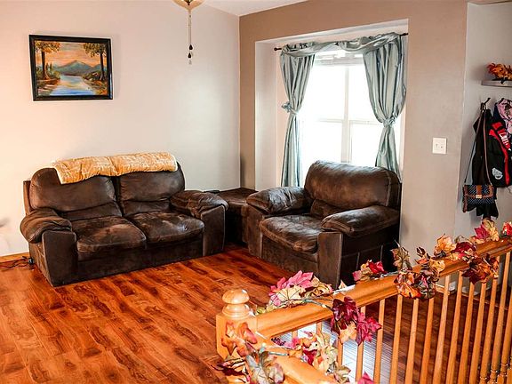 5th image of 1823 N Country Walk Ln
