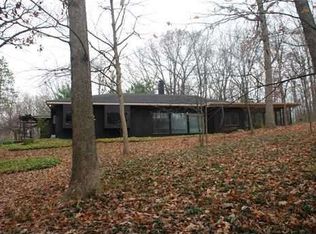 440 Barton North Dr, Ann Arbor, MI 48105
