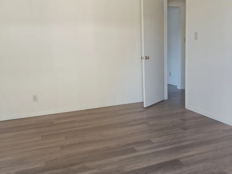 Chestnut Place — Photo 13