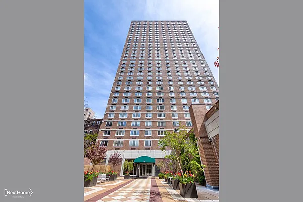 Rented by NextHome Residential | media 40