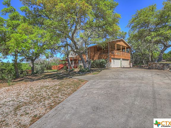 5th image of 1040 Lakefield