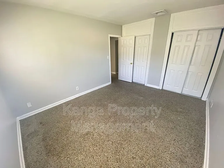 3716 Henry Ave — Photo 19