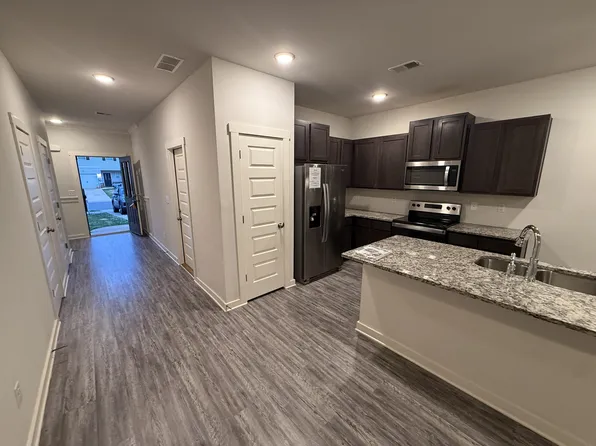 680 The Heights Ln, Calera, AL 35040