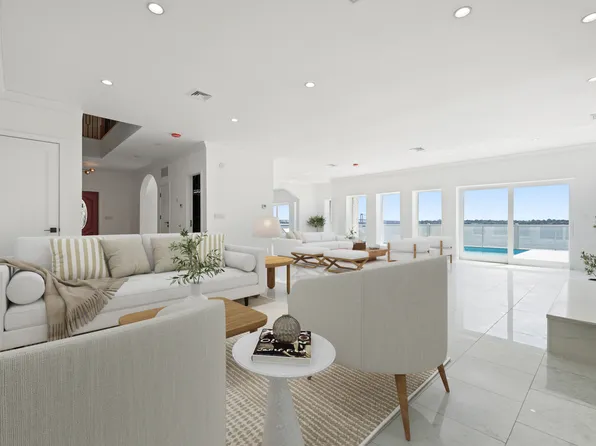 4 Angelas Place image 3 of 63