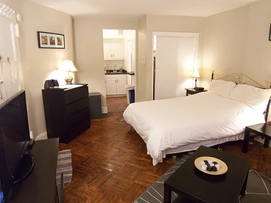 Rented by Citi Habitats | media 31