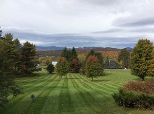 40 Nine Hearths Dr APT 3, Stowe, VT 05672