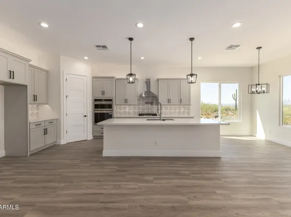 45315 N 18TH Street, New River, AZ 85087