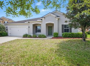 2246 Club Lake Dr, Orange Park, FL 32065