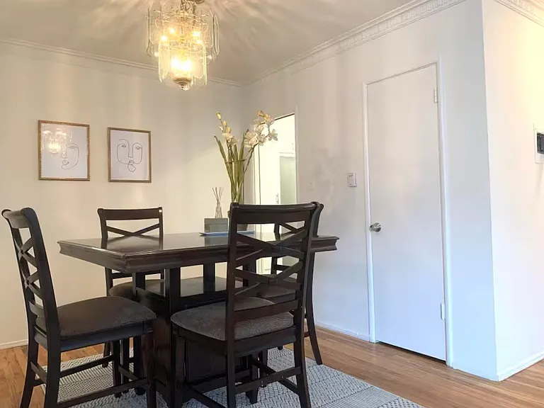 402 N Palm Dr #7 — Photo 10