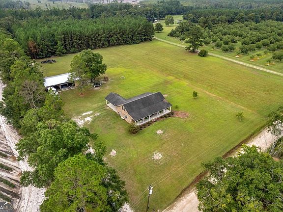 3rd image of 1821 Kellers Rd