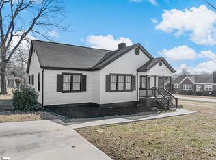 129 Spring St, Reidville, SC 29388