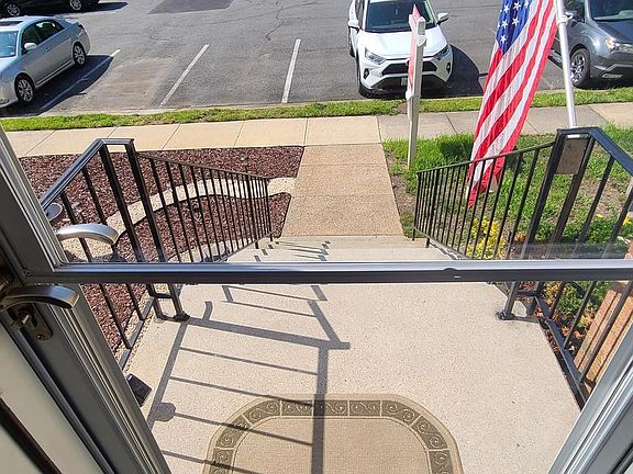5th image of 5225 Chapel Cove Ct