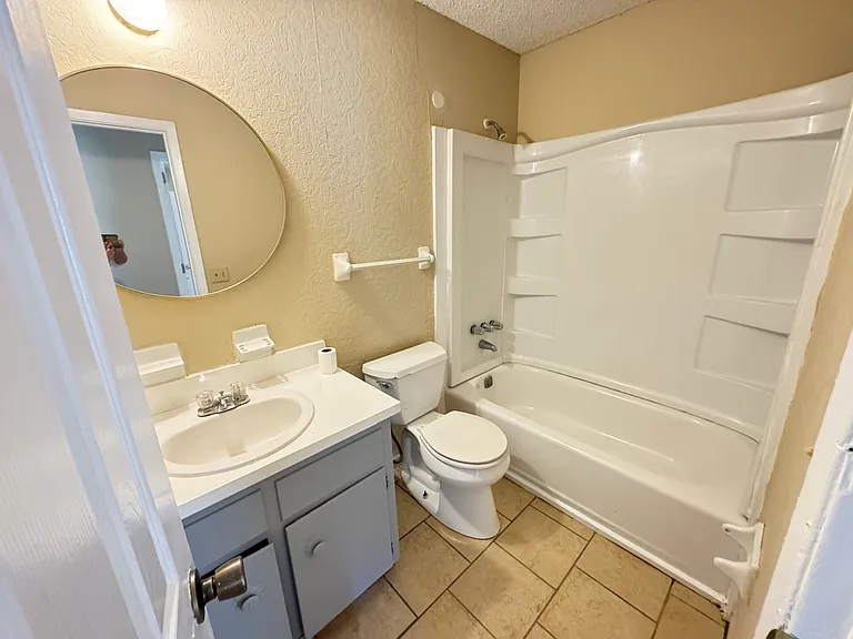 3963 Erress Blvd — Photo 24