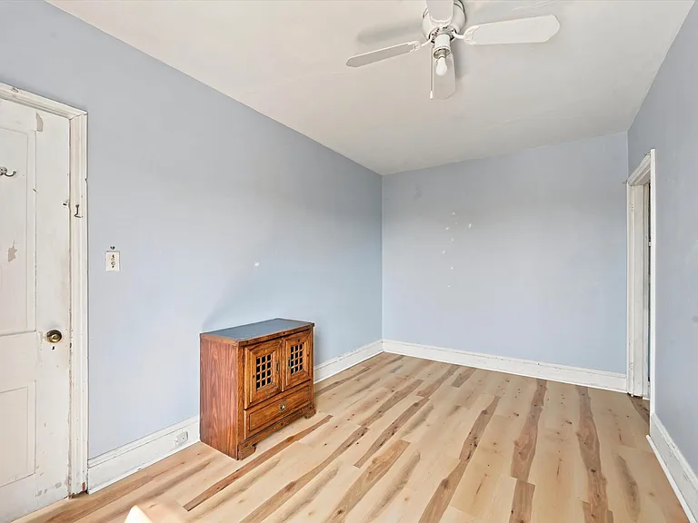 204 Ripka St #2 — Photo 8
