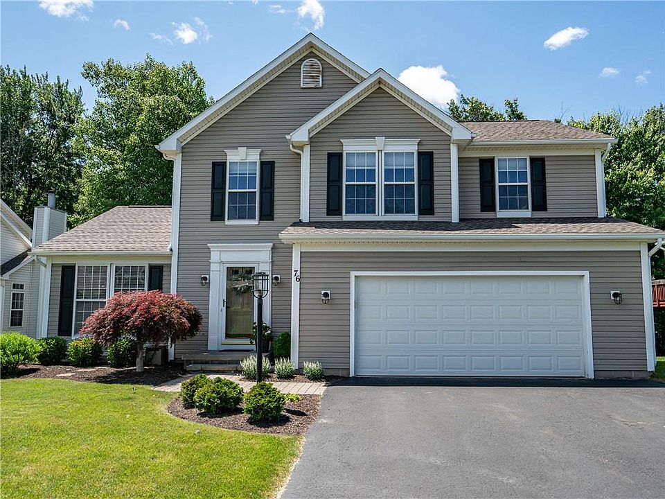 1st image of 76 Princeton Ln