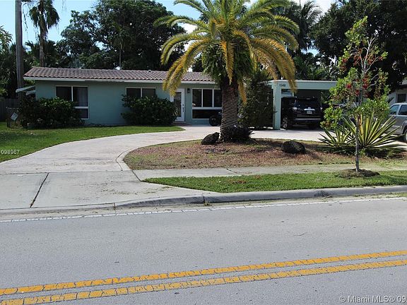 3rd image of 1548 NE 38th St