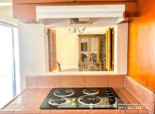 1755 N Berendo St APT 4, Los Angeles, CA 90027
