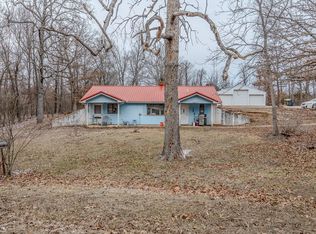4 Arthur Trl, Louisburg, MO 65685