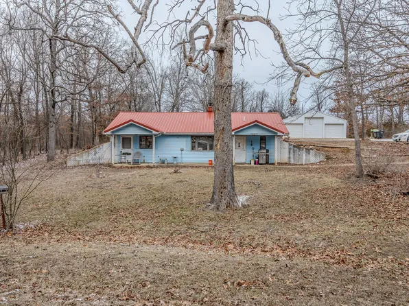 4 Arthur Trail, Louisburg, MO 65685