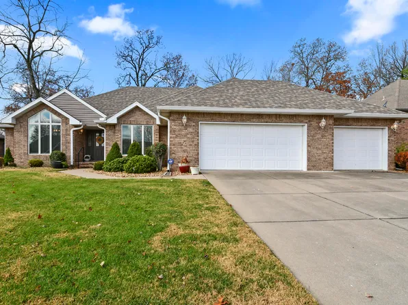 2581 S Forrest Heights Avenue, Springfield, MO 65809