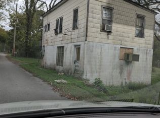 350 E Main St, Liberty, TN 37095