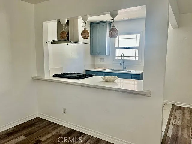 1 bed, 650 sqft, $2,200 — Photo 2