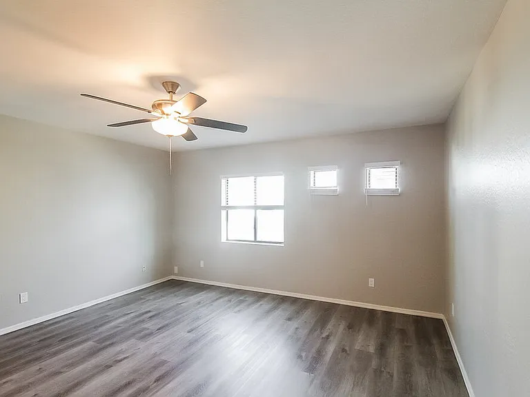10317 W Monterosa Ave — Photo 9