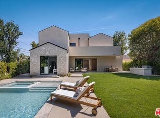 16643 Addison St, Encino, CA 91436