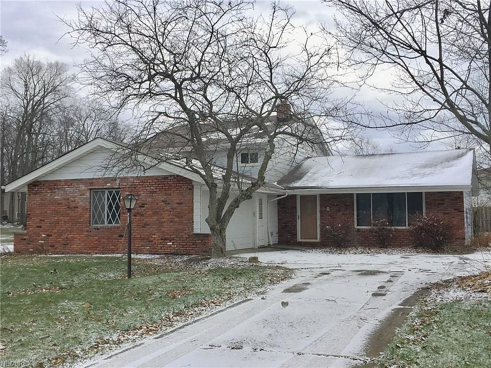 1st image of 3948 Hilltop Dr