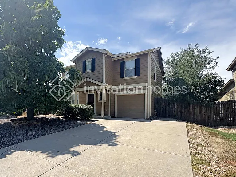 838 Willow Dr — Photo 1