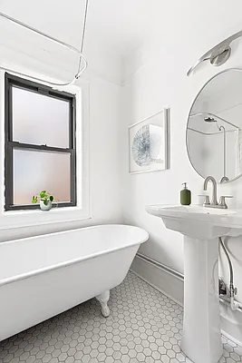 Sold by Compass | media 13