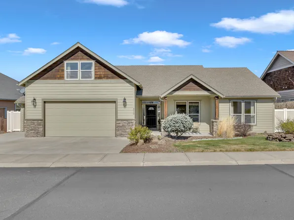 4013 SW Tommy Armour Ln, Redmond, OR 97756