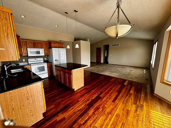 4th image of 4466 35th St NW