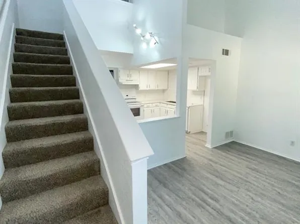 311 Kings Way Dr APT C, Mansfield, TX 76063