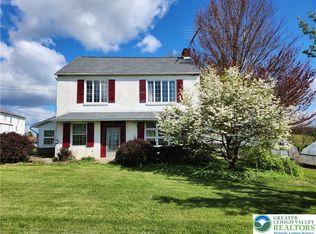 4939 Indian Creek Rd, Macungie, PA 18062