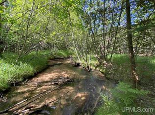 Tbd Silver Creek Rd, Marquette, MI 49855