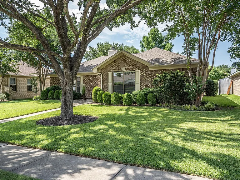 626 Cribbs Dr — Photo 42