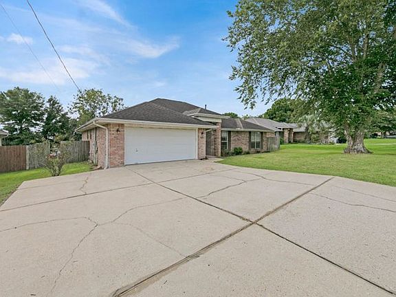 2nd image of 5132 Whitehurst Ln