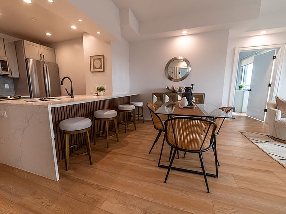 3rd image of 3745 Riverdale Ave #4