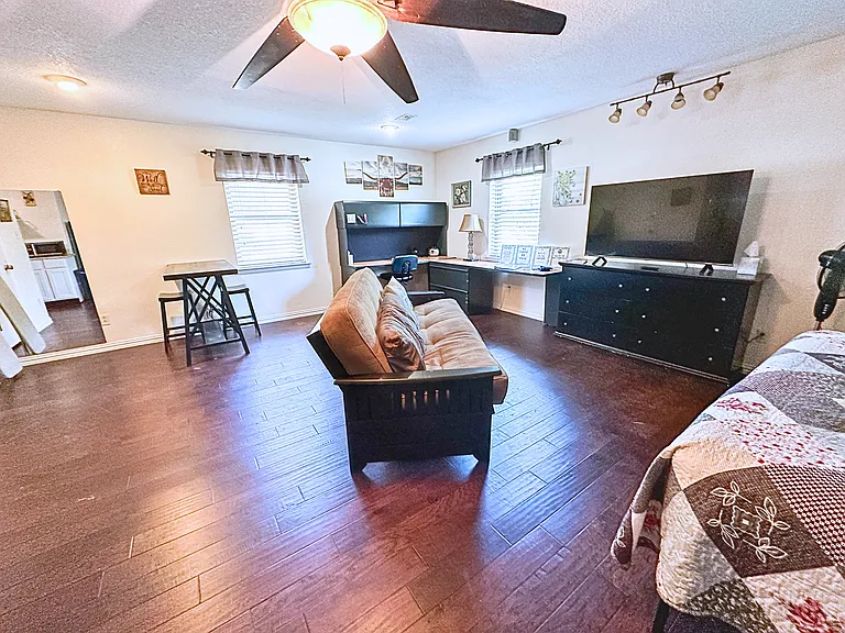 3000 Keller Hicks Rd #2 — Photo 18