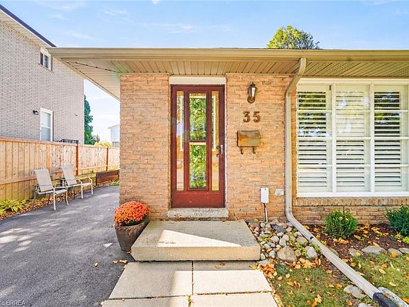 4th image of 35 Ivanhoe Rd