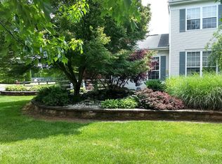 3 Somerset Ct, Allentown, NJ 08501