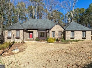 183 Picketts Cir, Acworth, GA 30101