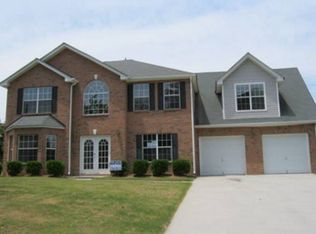 591 Dove Ln, Stone Mountain, GA 30087