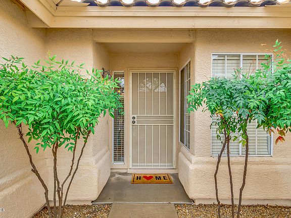 4th image of 16141 E Glendora Dr